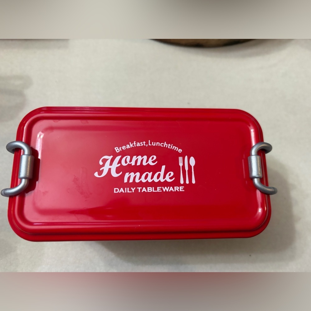 Red Lunch Box - Picture 1 of 7